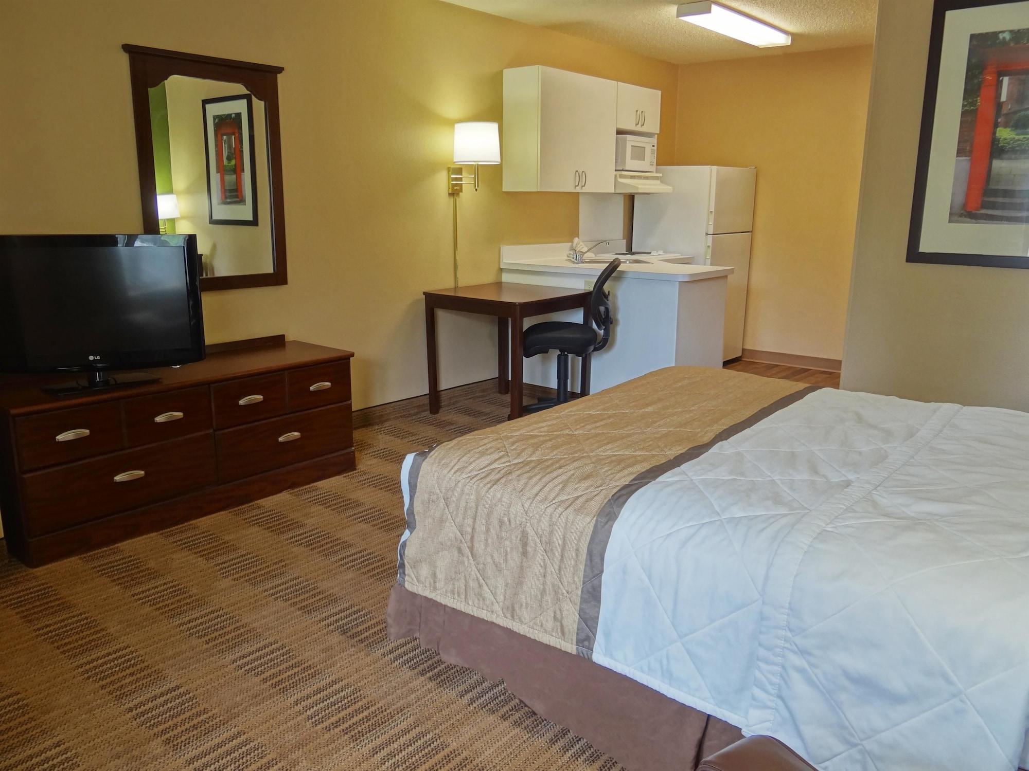 Extended Stay America Select Suites - Columbia - Ft Jackson Exterior photo