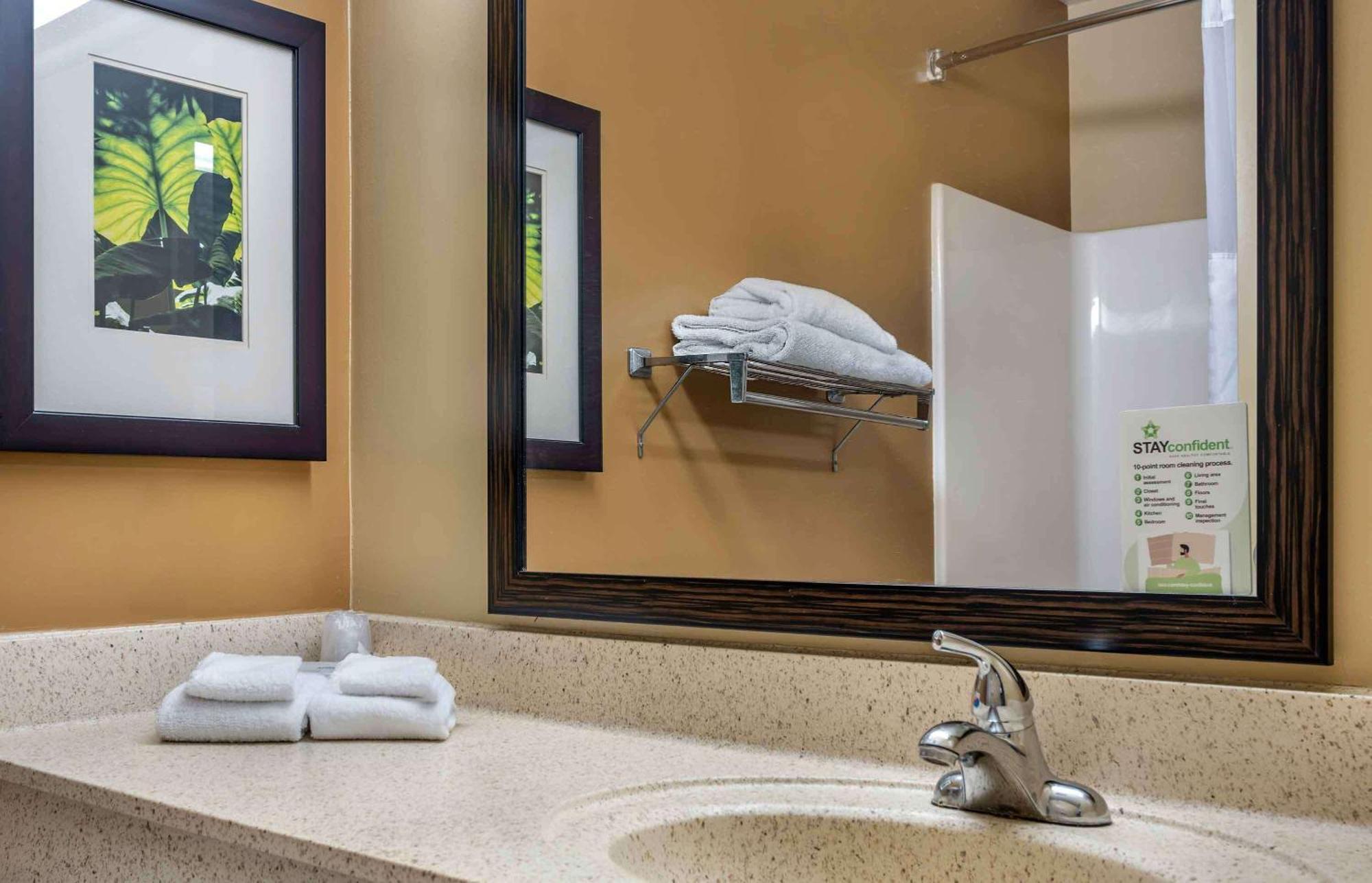 Extended Stay America Select Suites - Columbia - Ft Jackson Exterior photo
